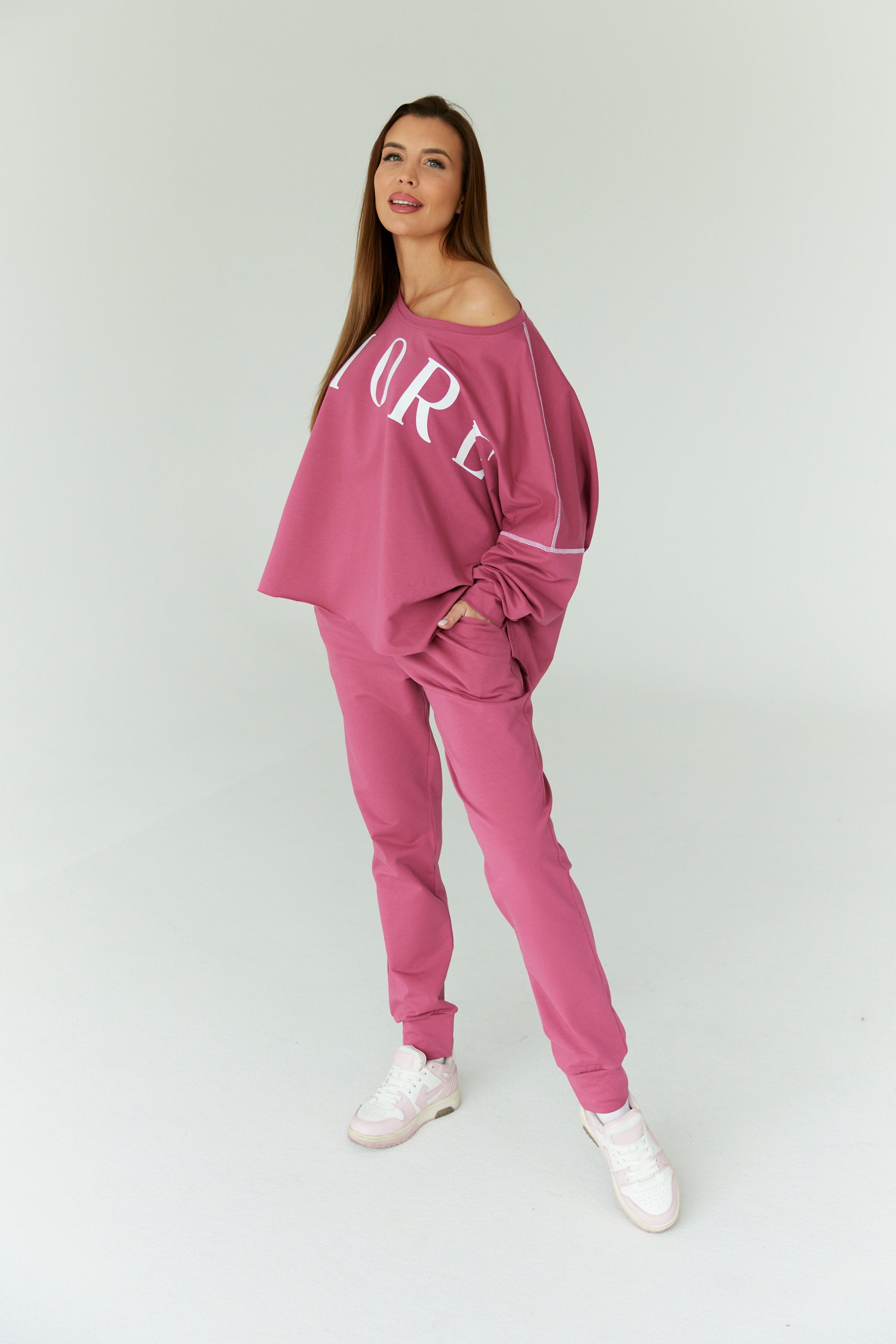 AMORE mályva melegítő